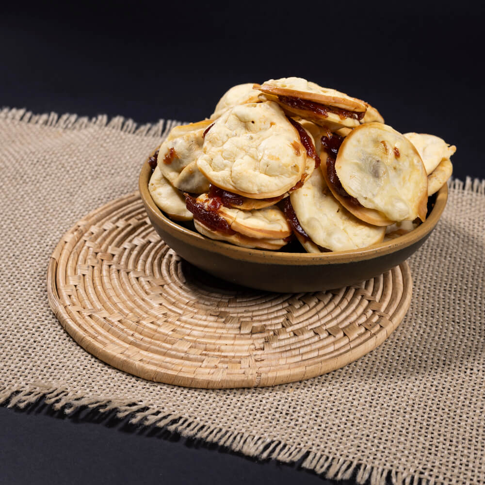 Biscoito de Provolone com Goiabada