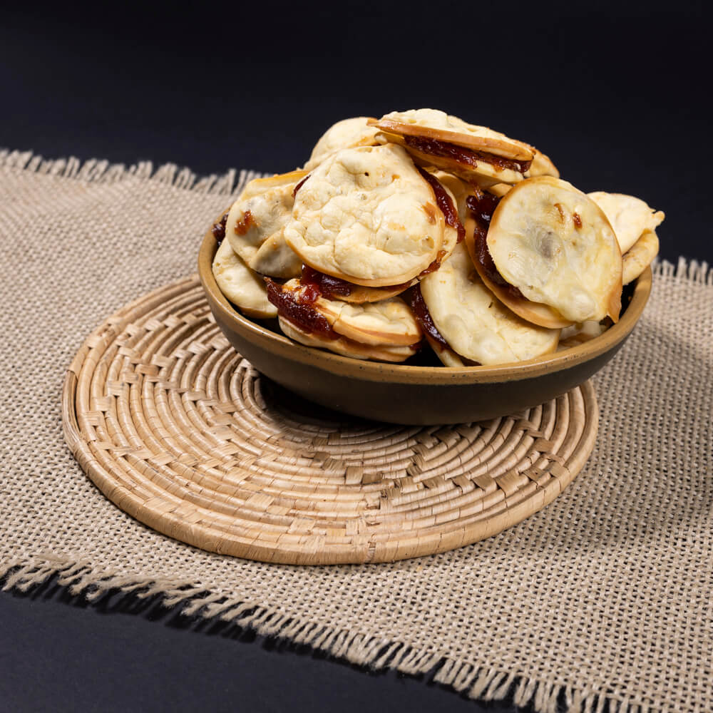 Biscoito de Provolone com Goiabada