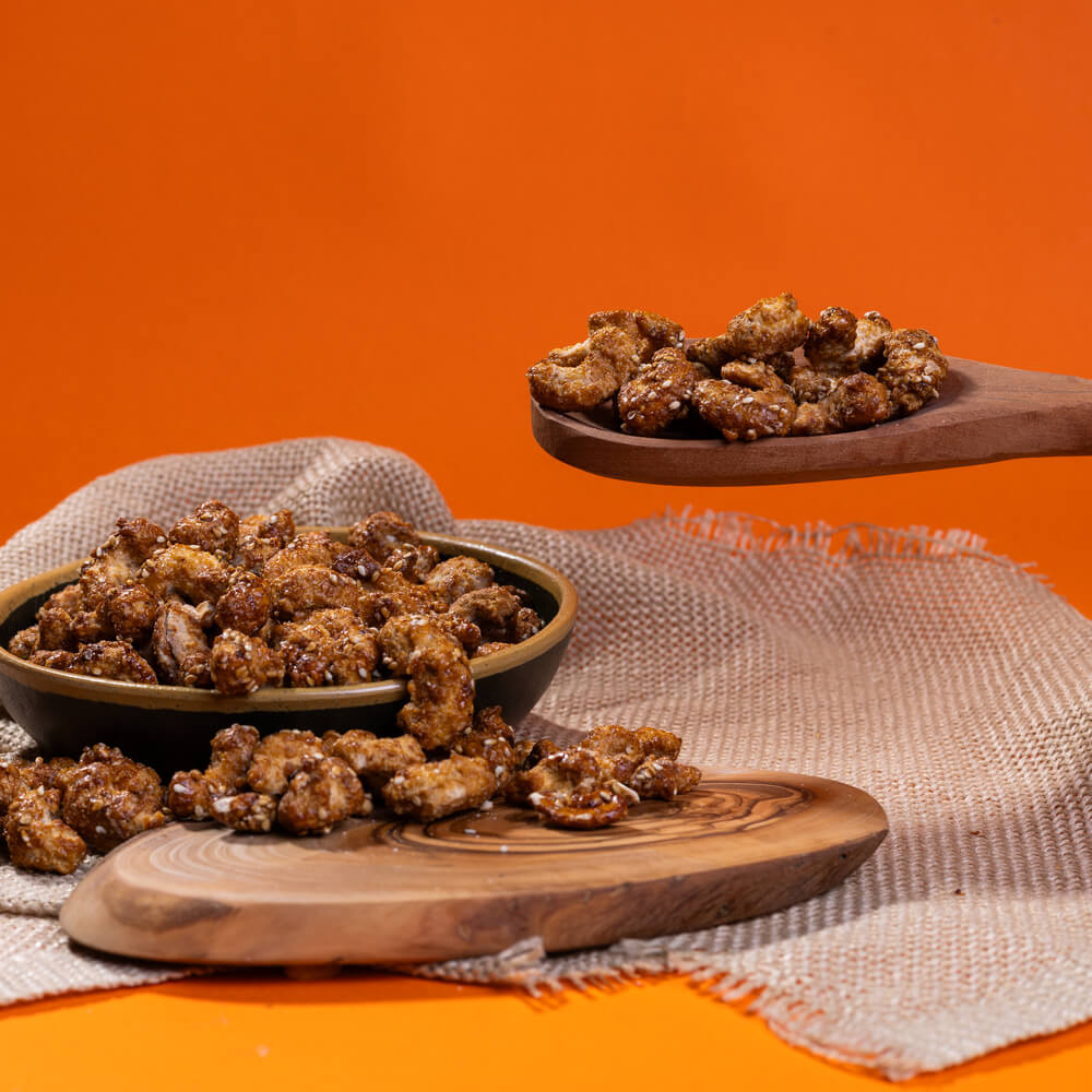 Castanha de Caju Caramelizada com Gergelim Terrana
